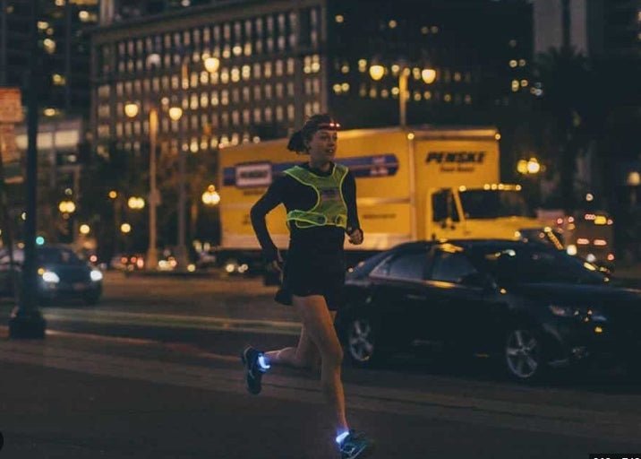 The winter running safety tips - Croc Lights®